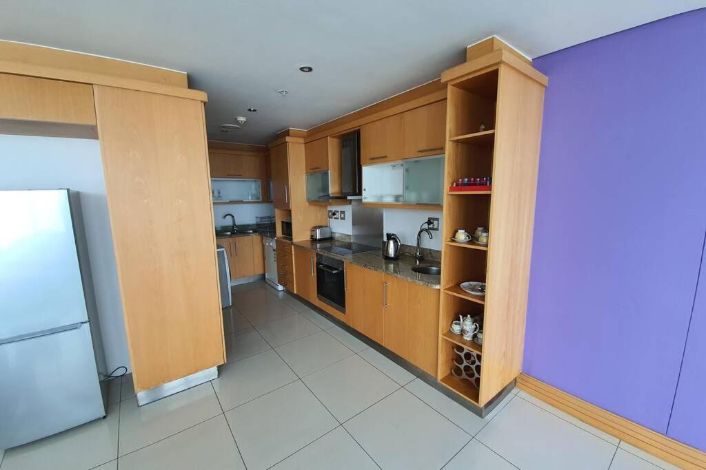 Pearl Breeze- The Pearls Of Umhlanga